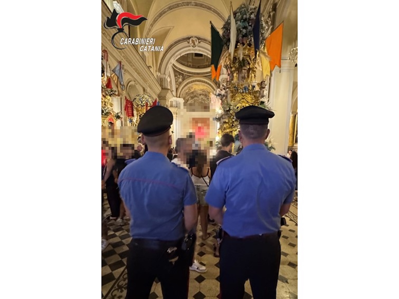 Aci Sant’Antonio, picchiato e rapinato durante la festa del patrono: tre arresti